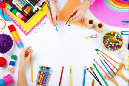 Organiser un crafternoon réussi : conseils et idées d'activités