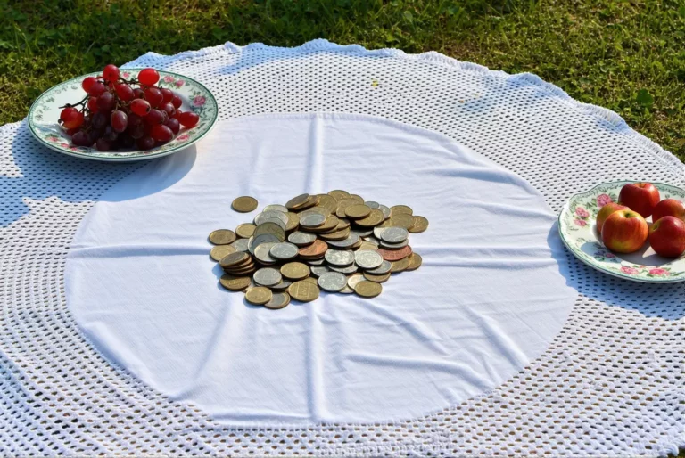 Réaliser une grande nappe de pique-nique avec coin lesté